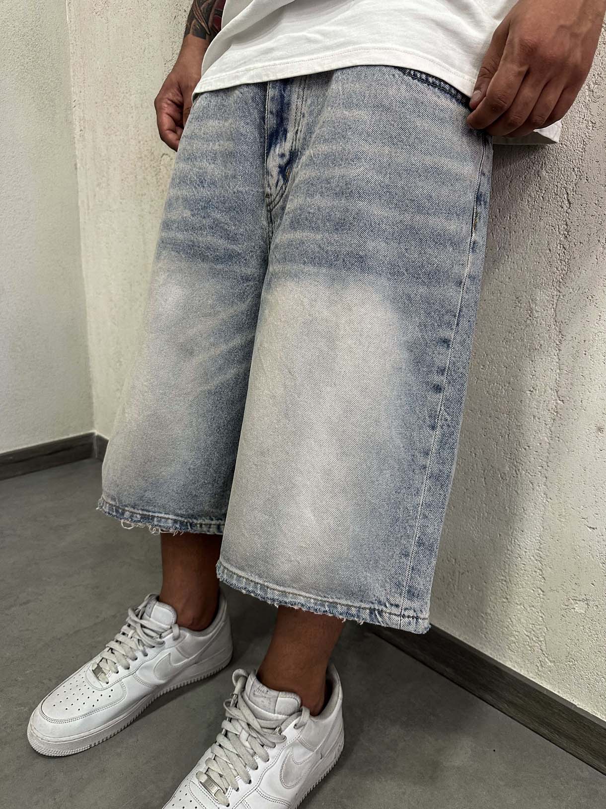 Shorts Over Bloom Wash