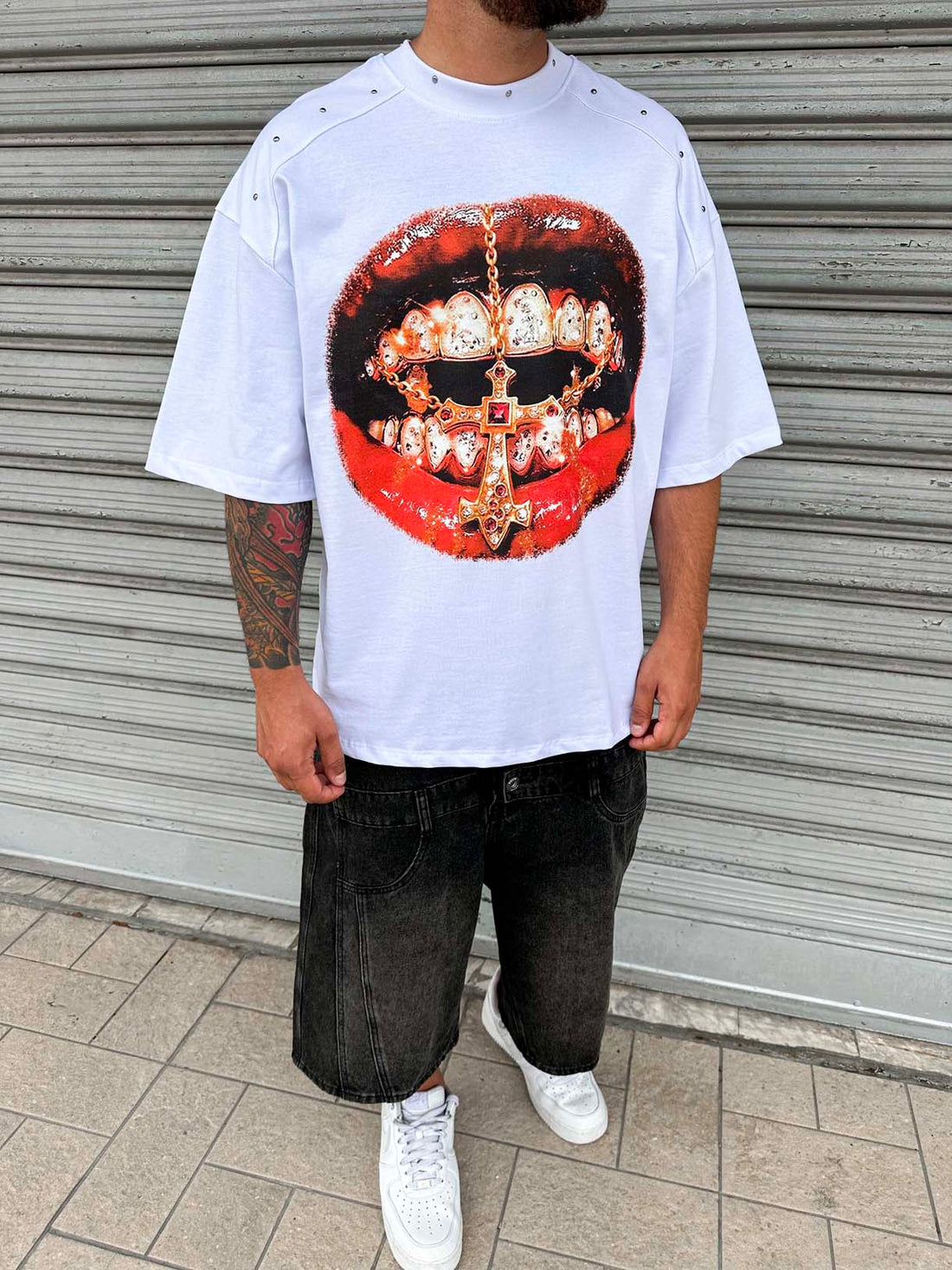 Mouth Cross Borchie Tee