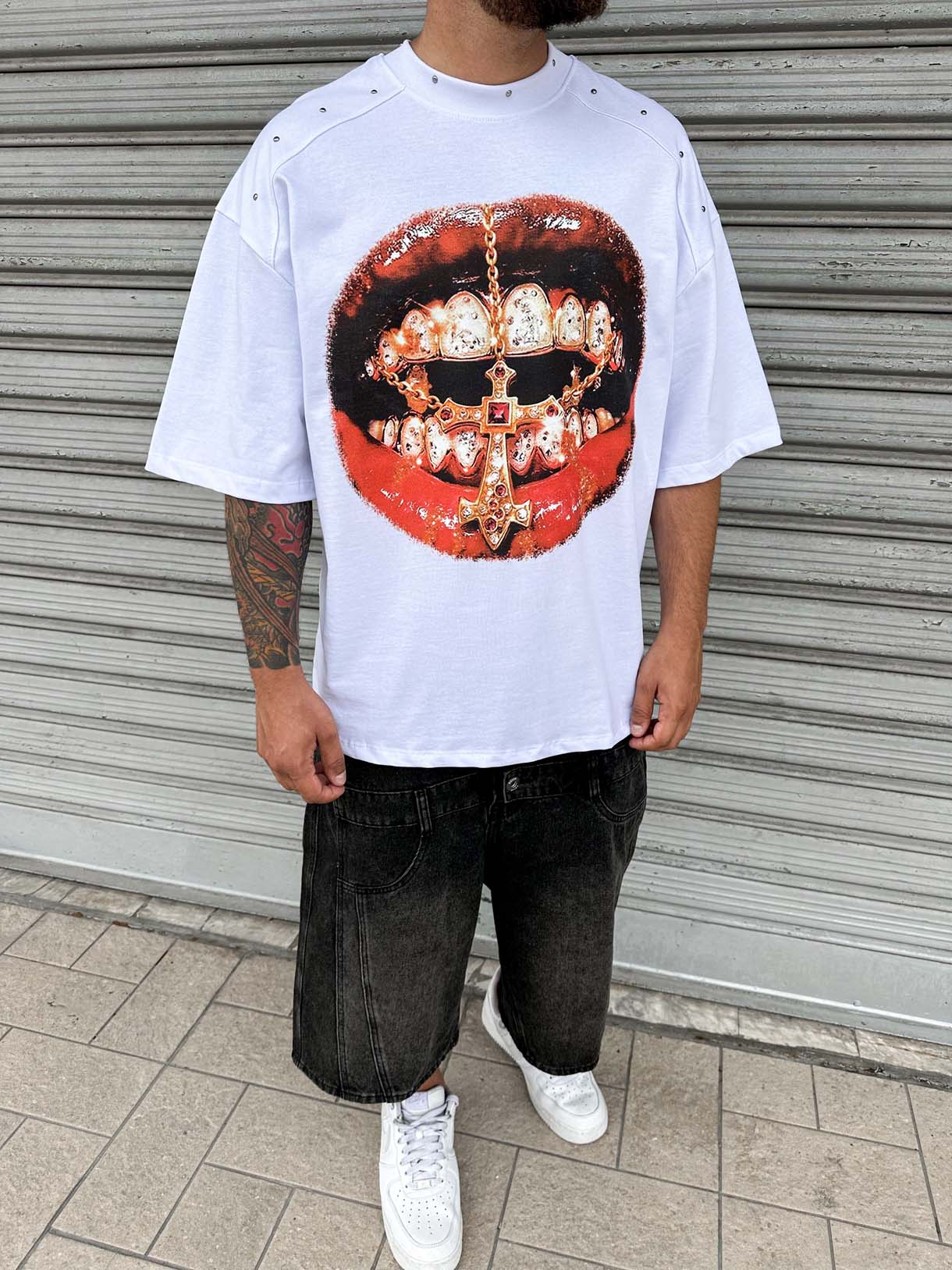 Mouth Cross Borchie Tee