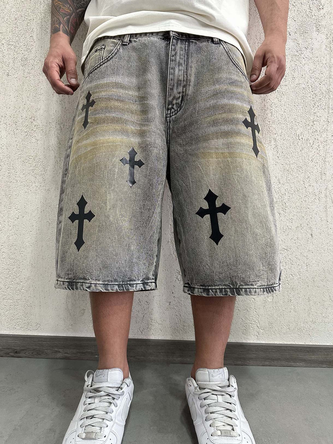 Shorts Black Cross