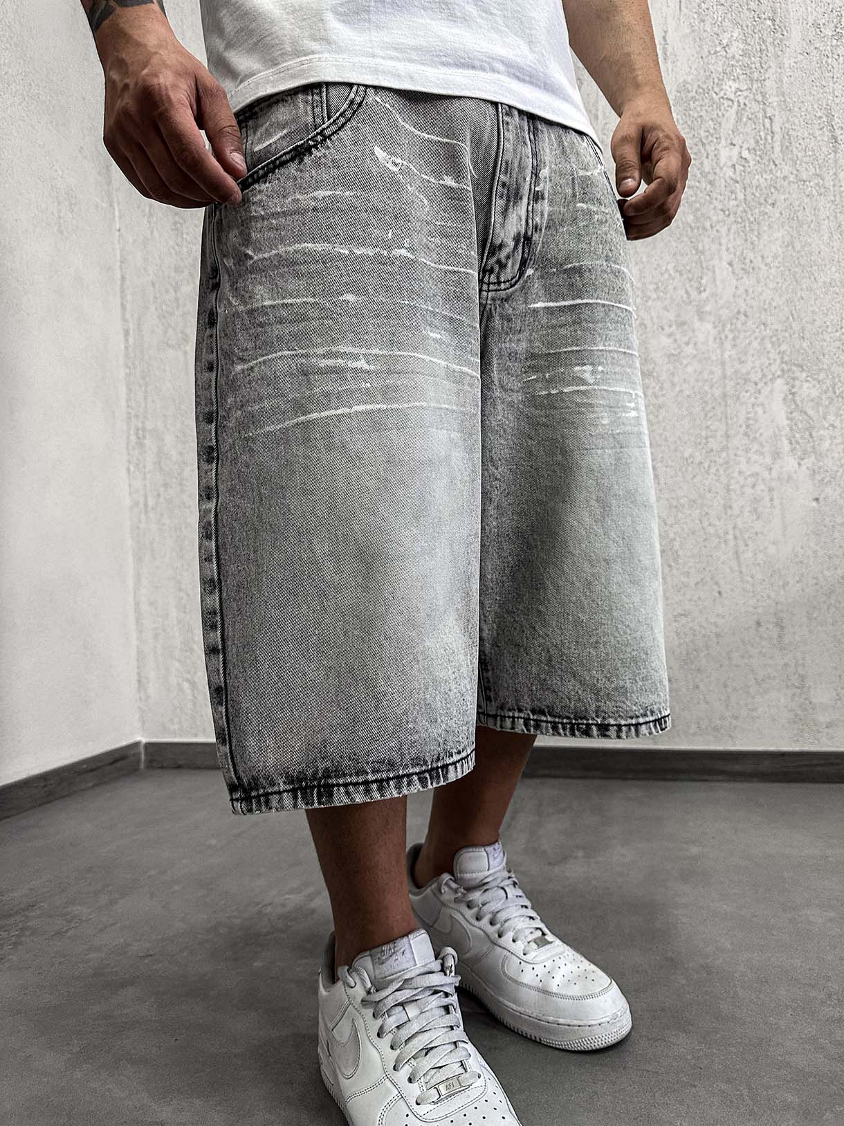 Shorts Ice Grey Pointed