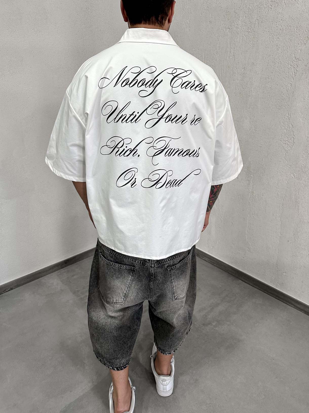 Visions Nobody Cares Camicia