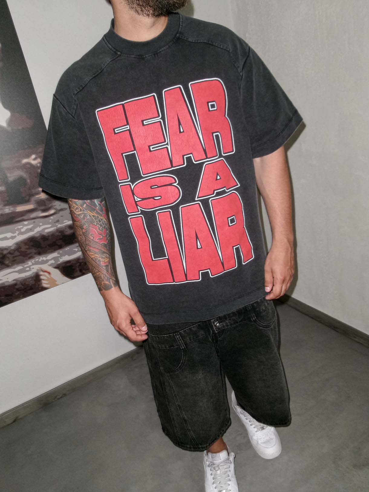 Fear Liar Wash Tee Premium