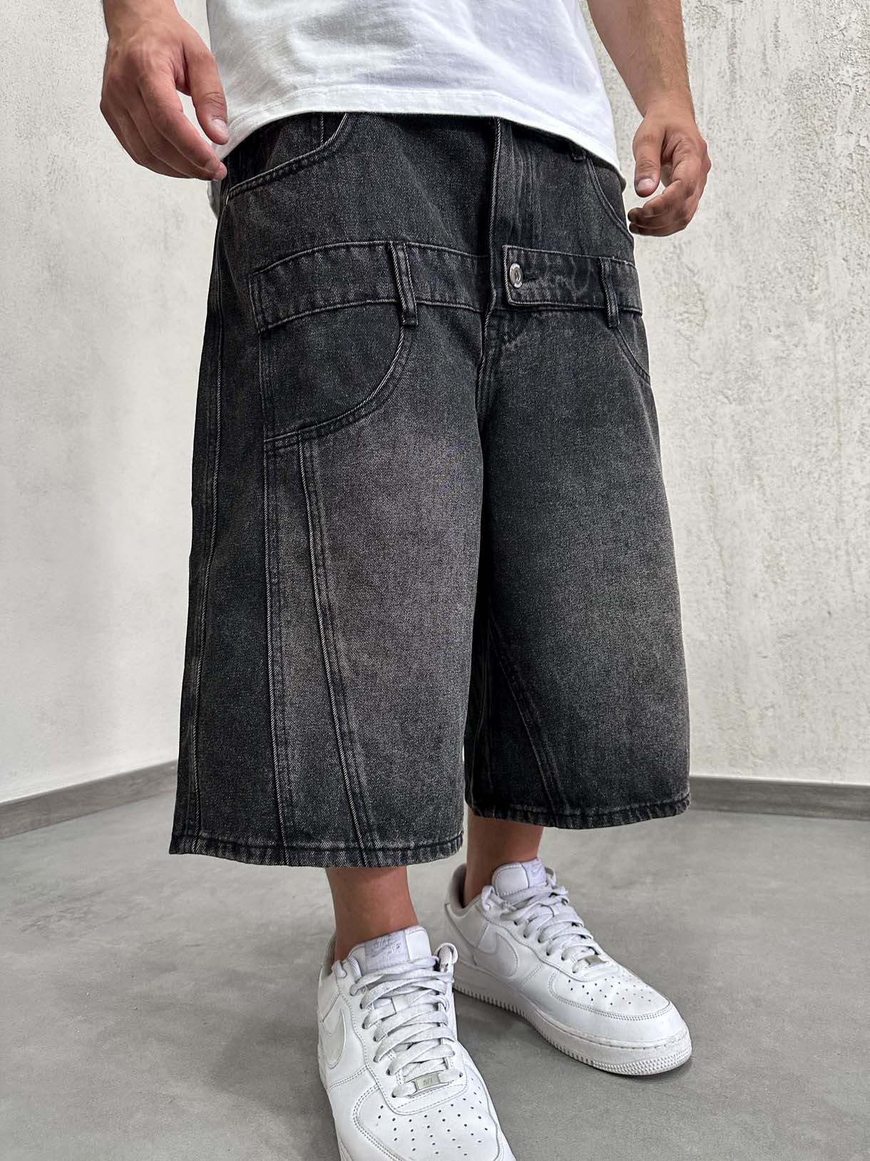 Shorts Double Button Black Sabbiato