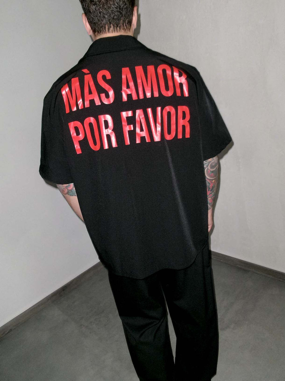 Camicia Mas Amor Por Favor