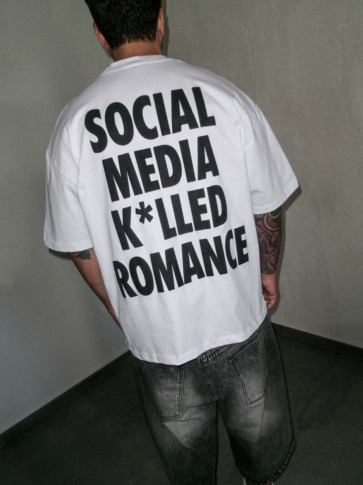 Social Romance Tee