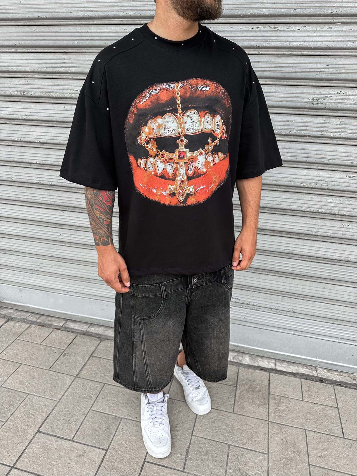 Mouth Cross Borchie Tee