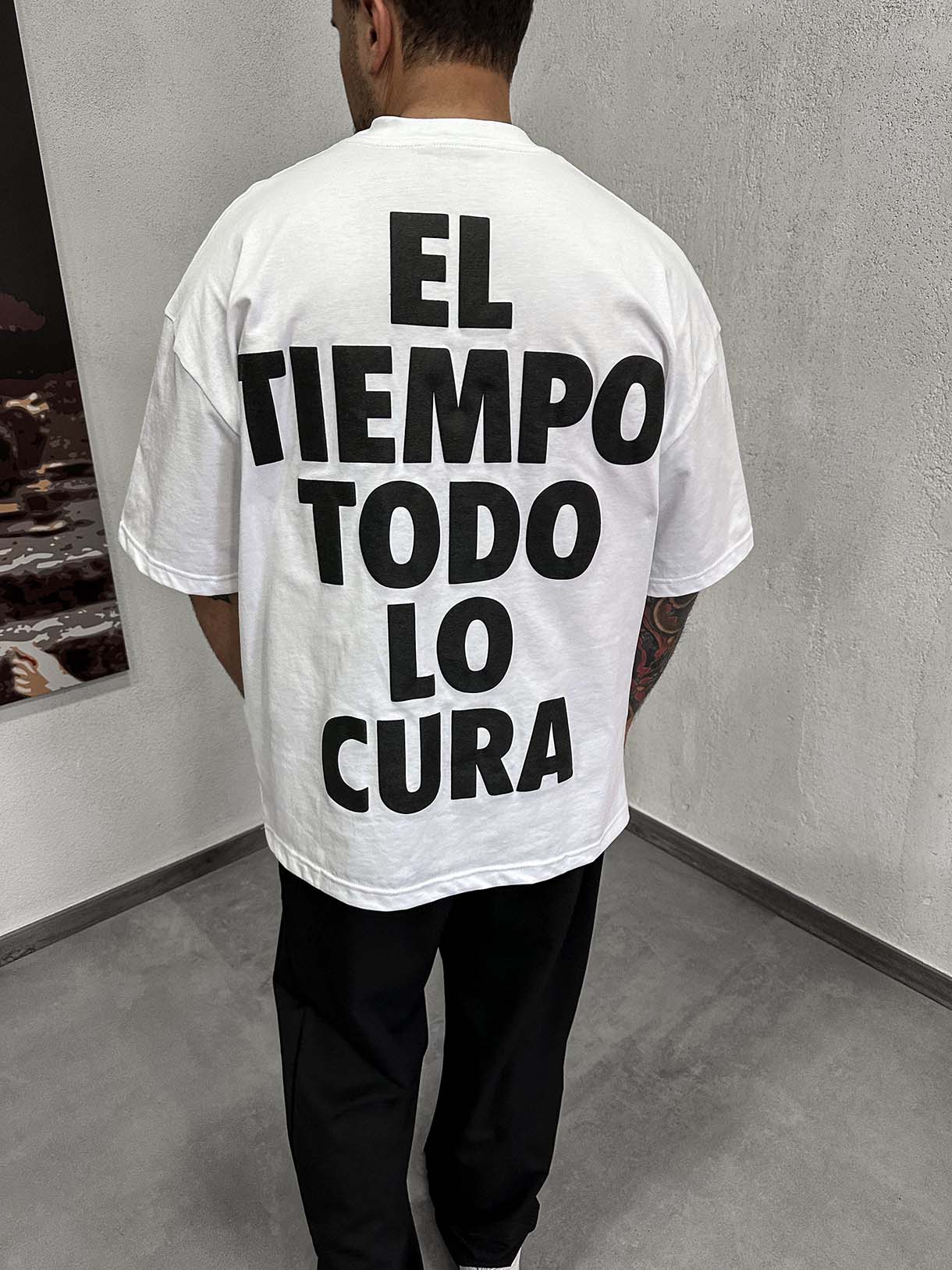 El Tiempo Todo Lo Cura Tee