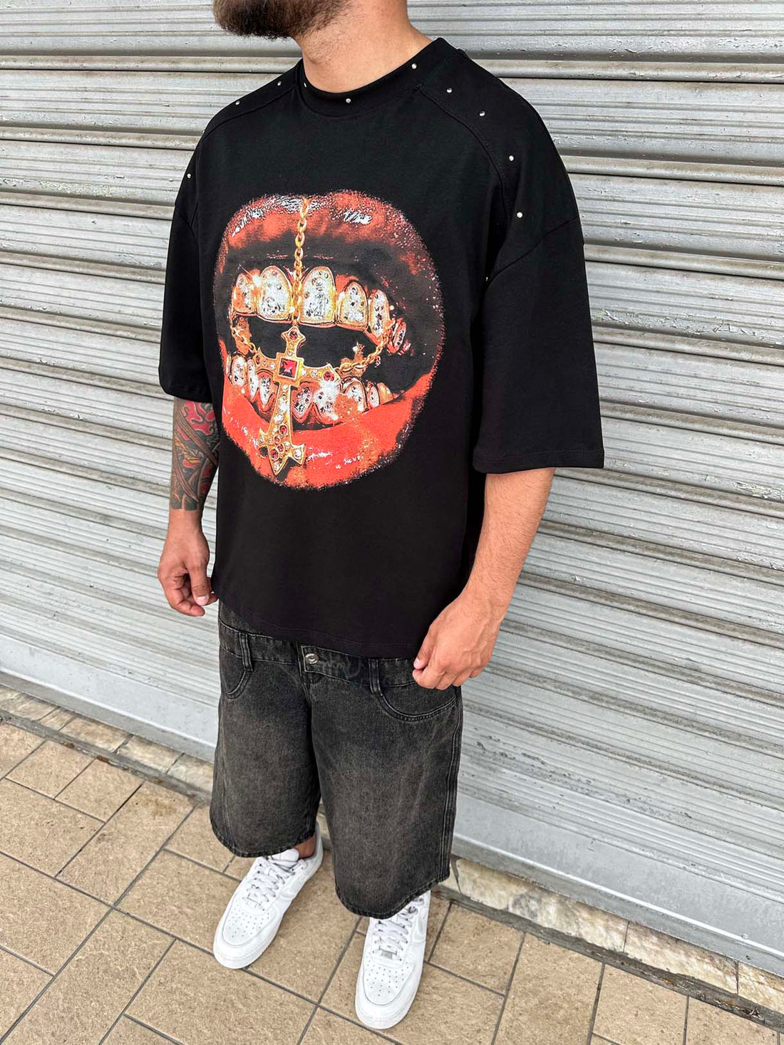 Mouth Cross Borchie Tee