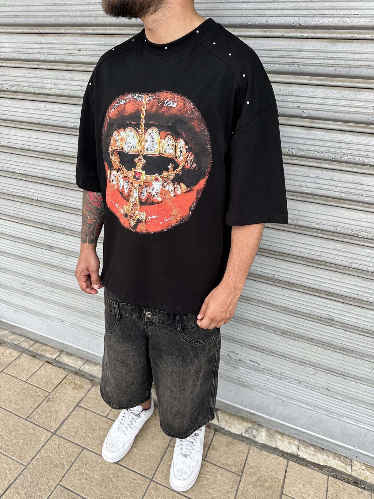 Mouth Cross Borchie Tee