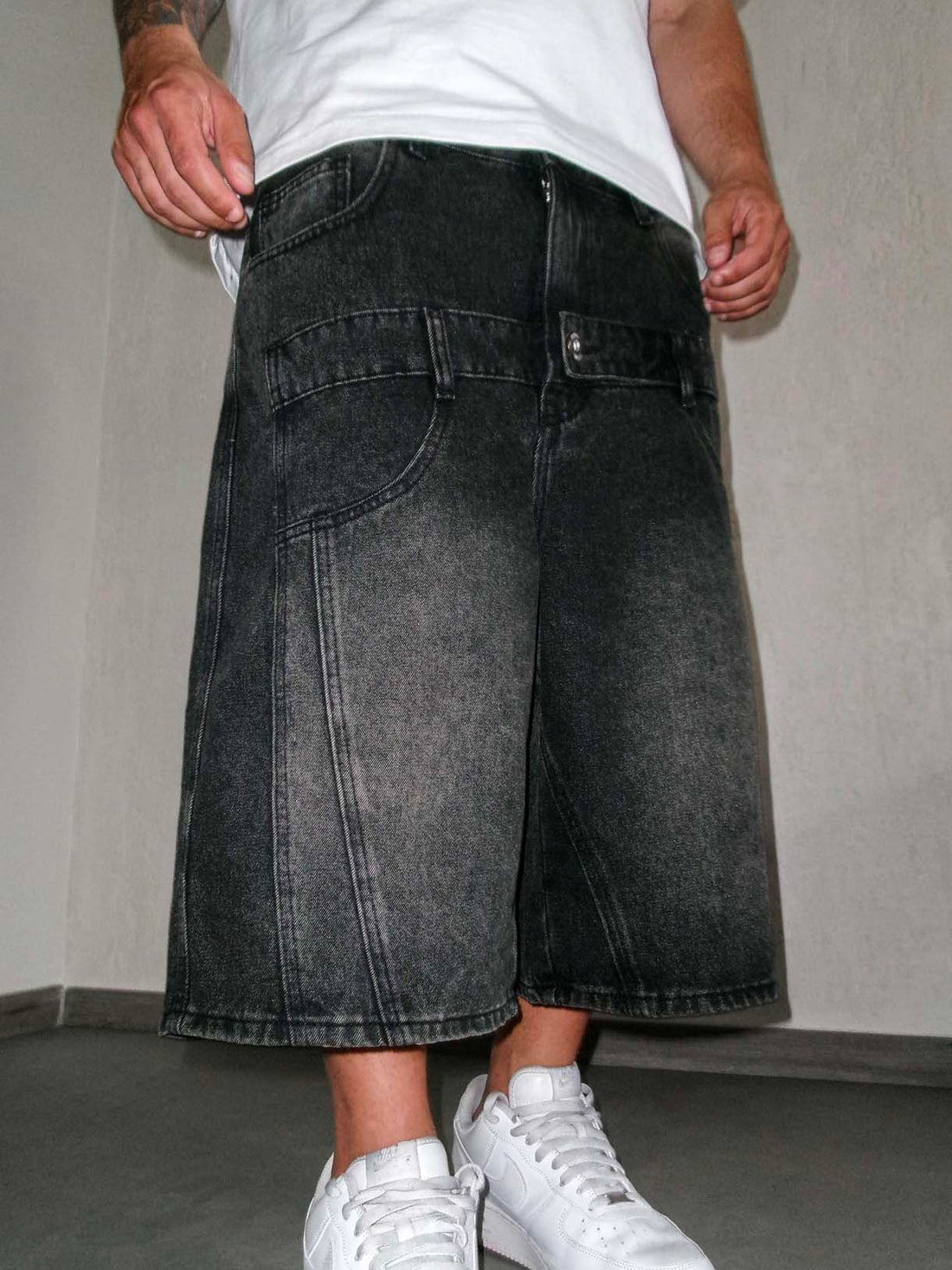 Shorts Double Button Black Sabbiato