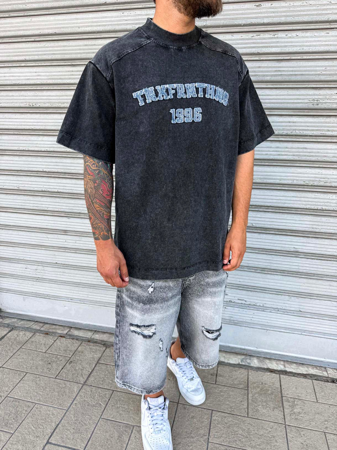 Premium Tee Write Jeans