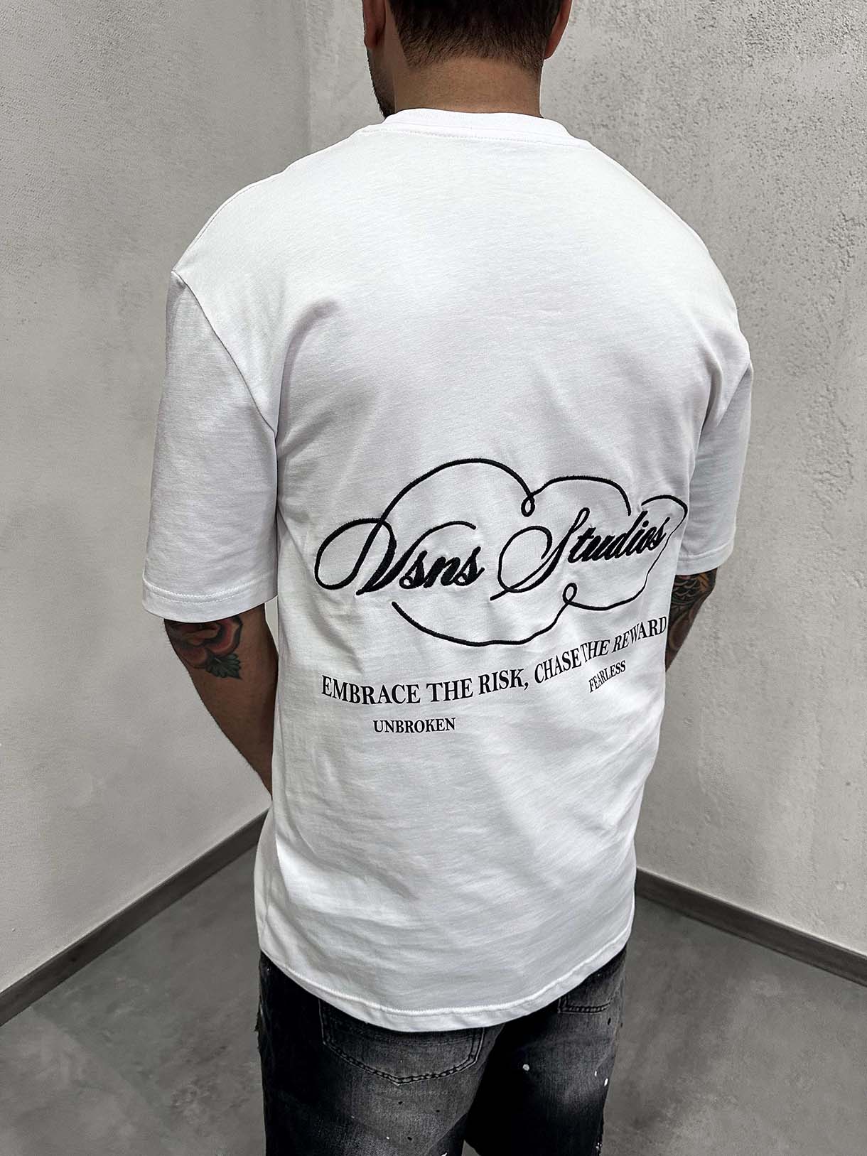 Visions Tee “Embrace The Risk”