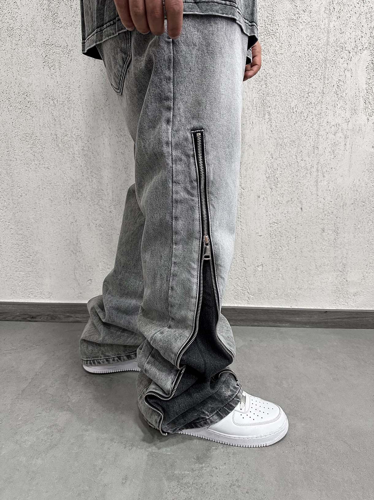 Flare Total Zip Extra Grey
