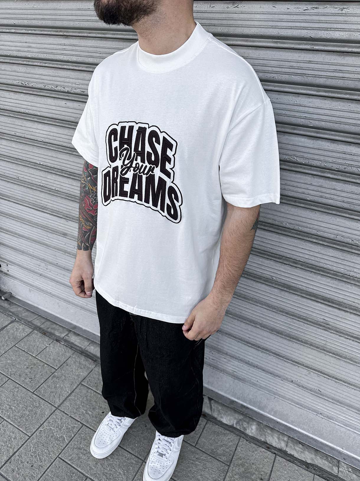 Chase Dreams Ricamo Premium Tee