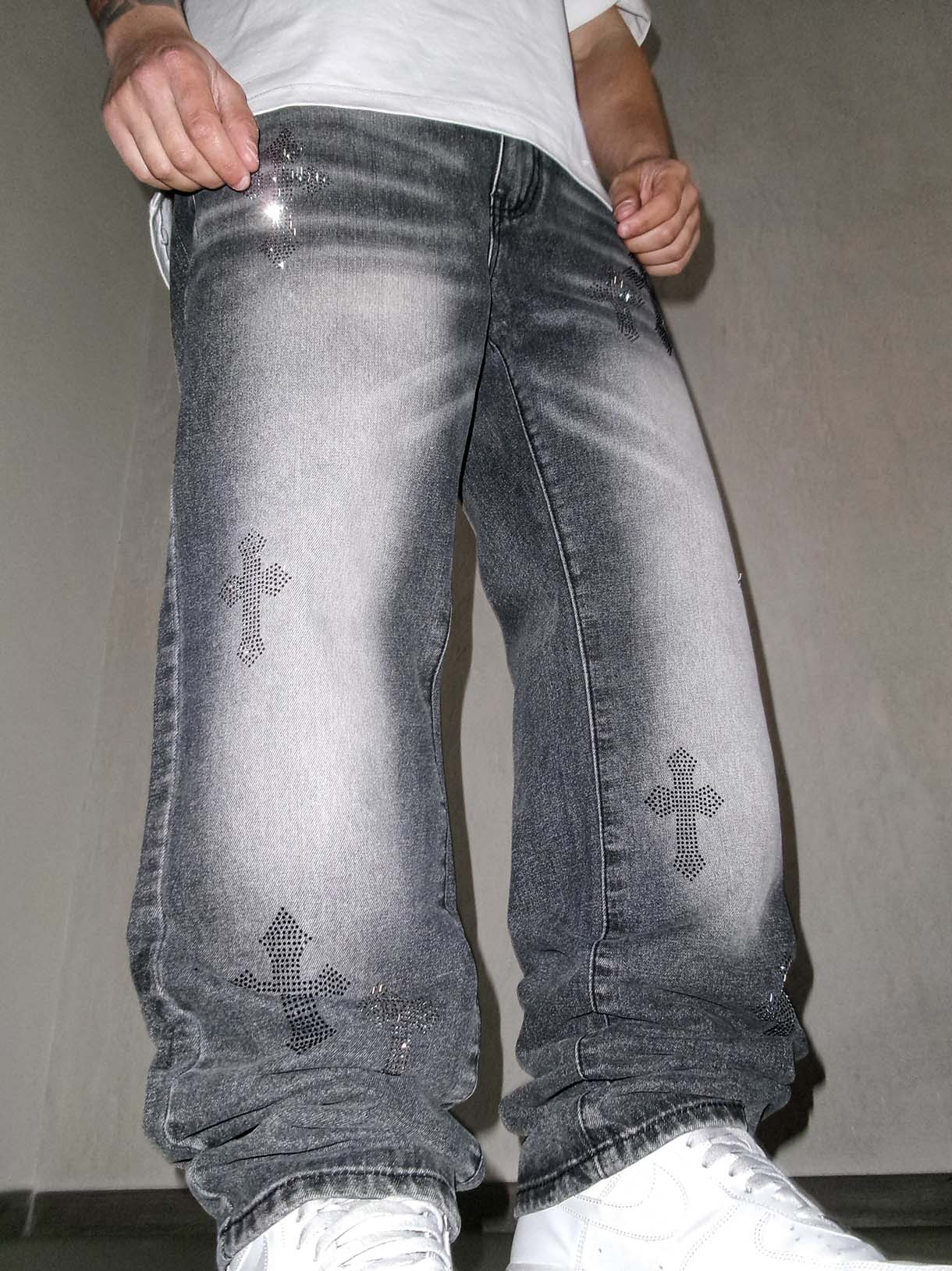 Baggy New Crossed Brilliant