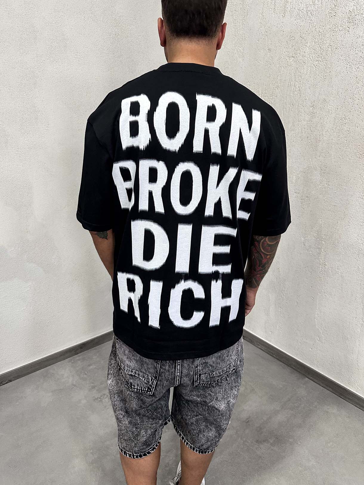 Visions Born Broke Die Rich