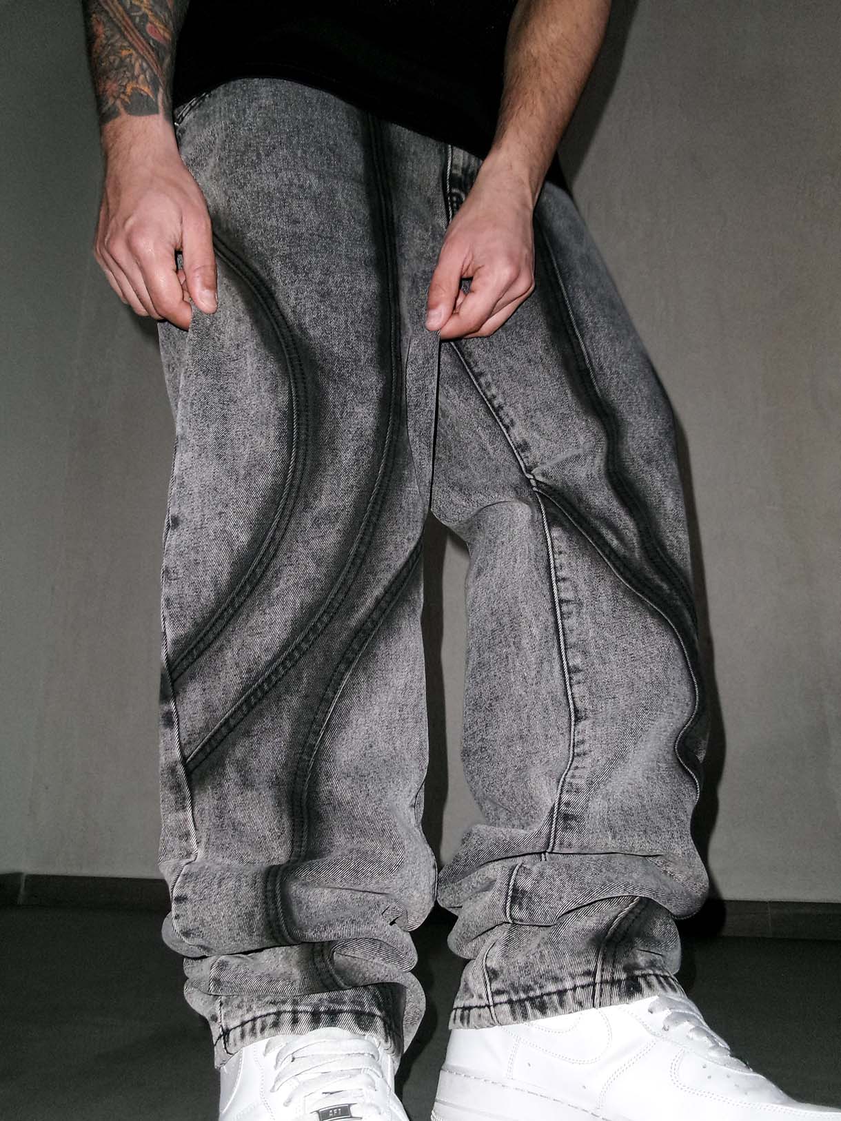 Baggy Black Line