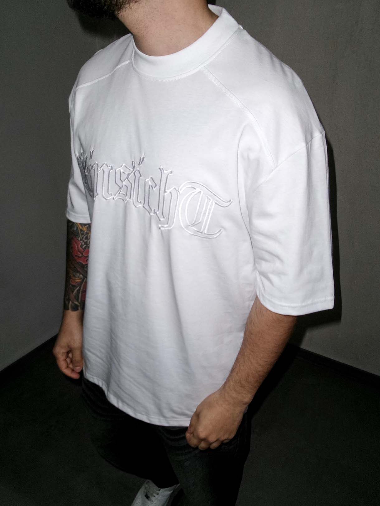 Missive Tee
