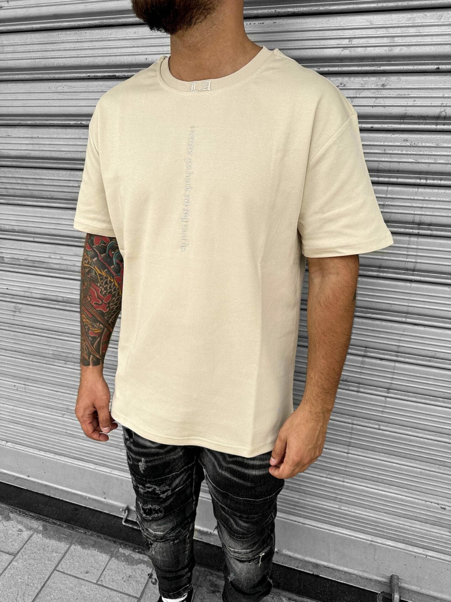 Tee Signature