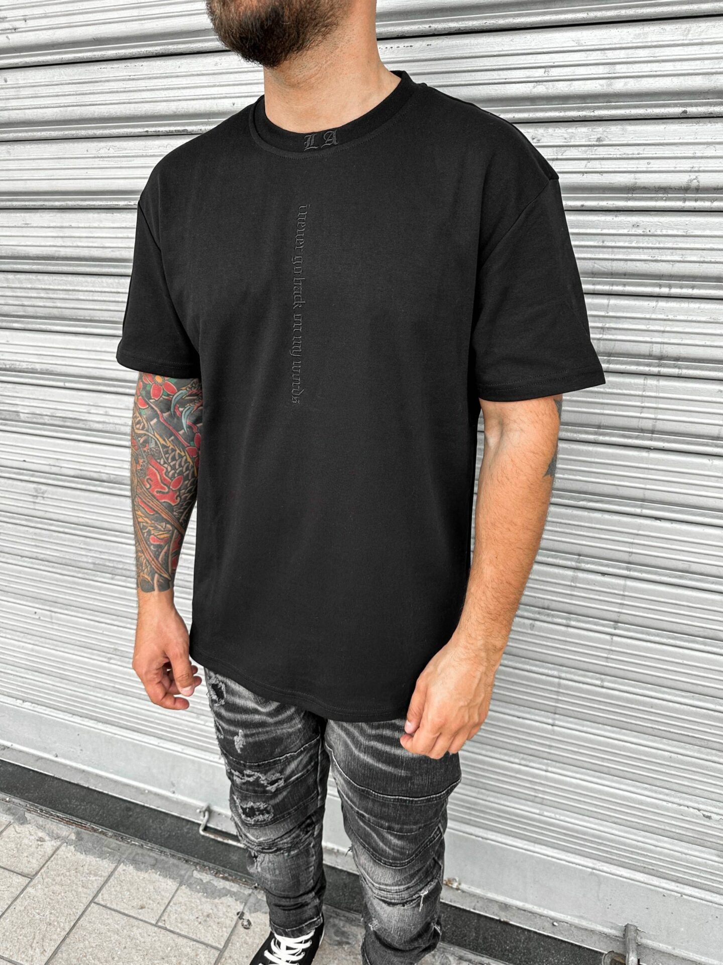 Tee Signature