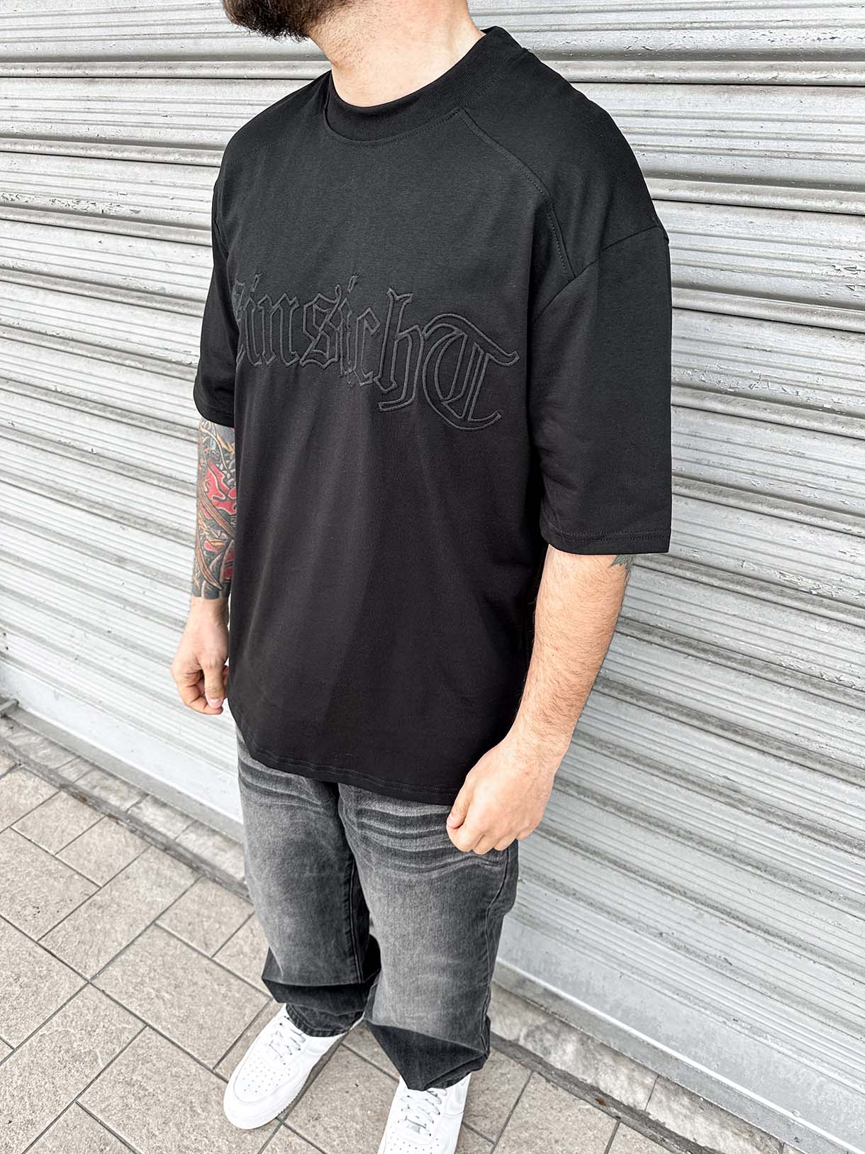 Missive Tee