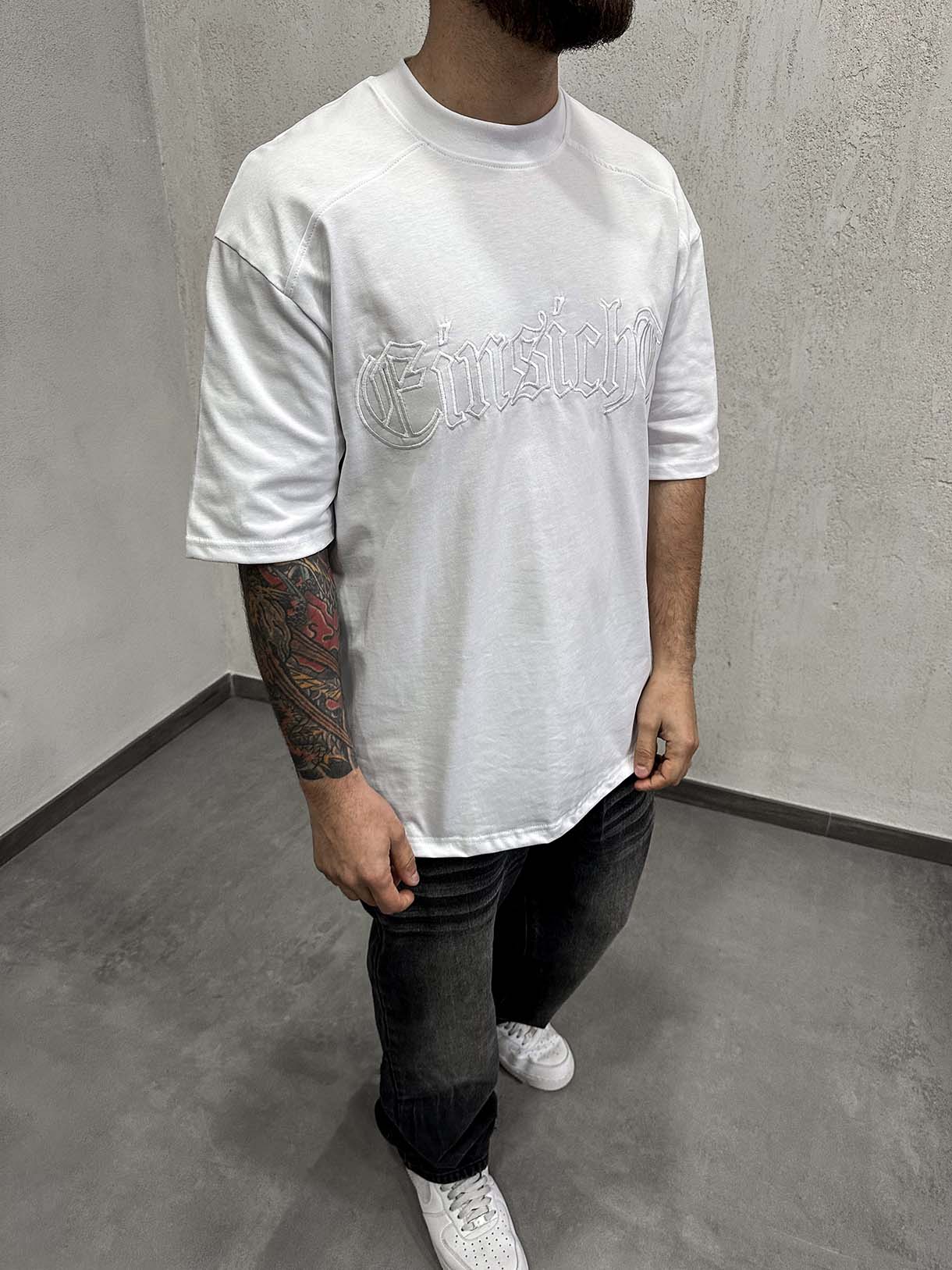 Missive Tee