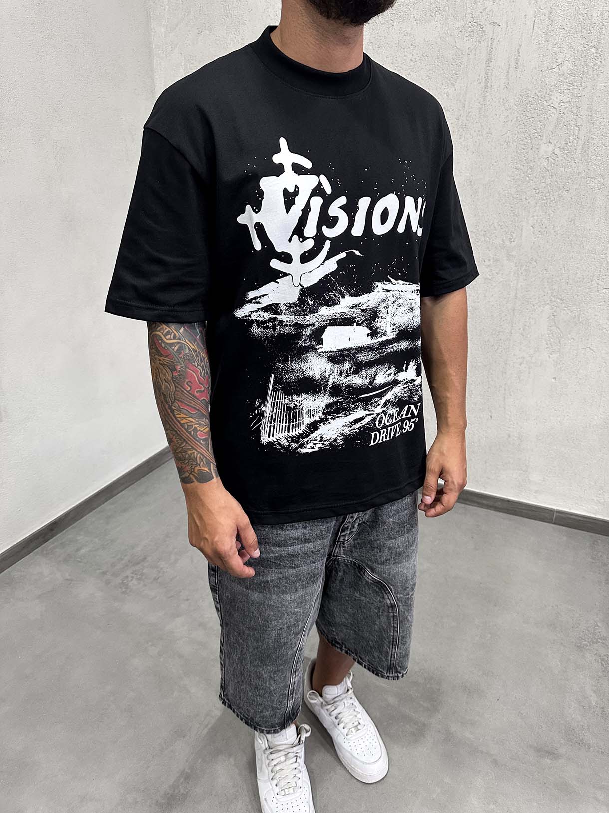 Visions Bullet Tee