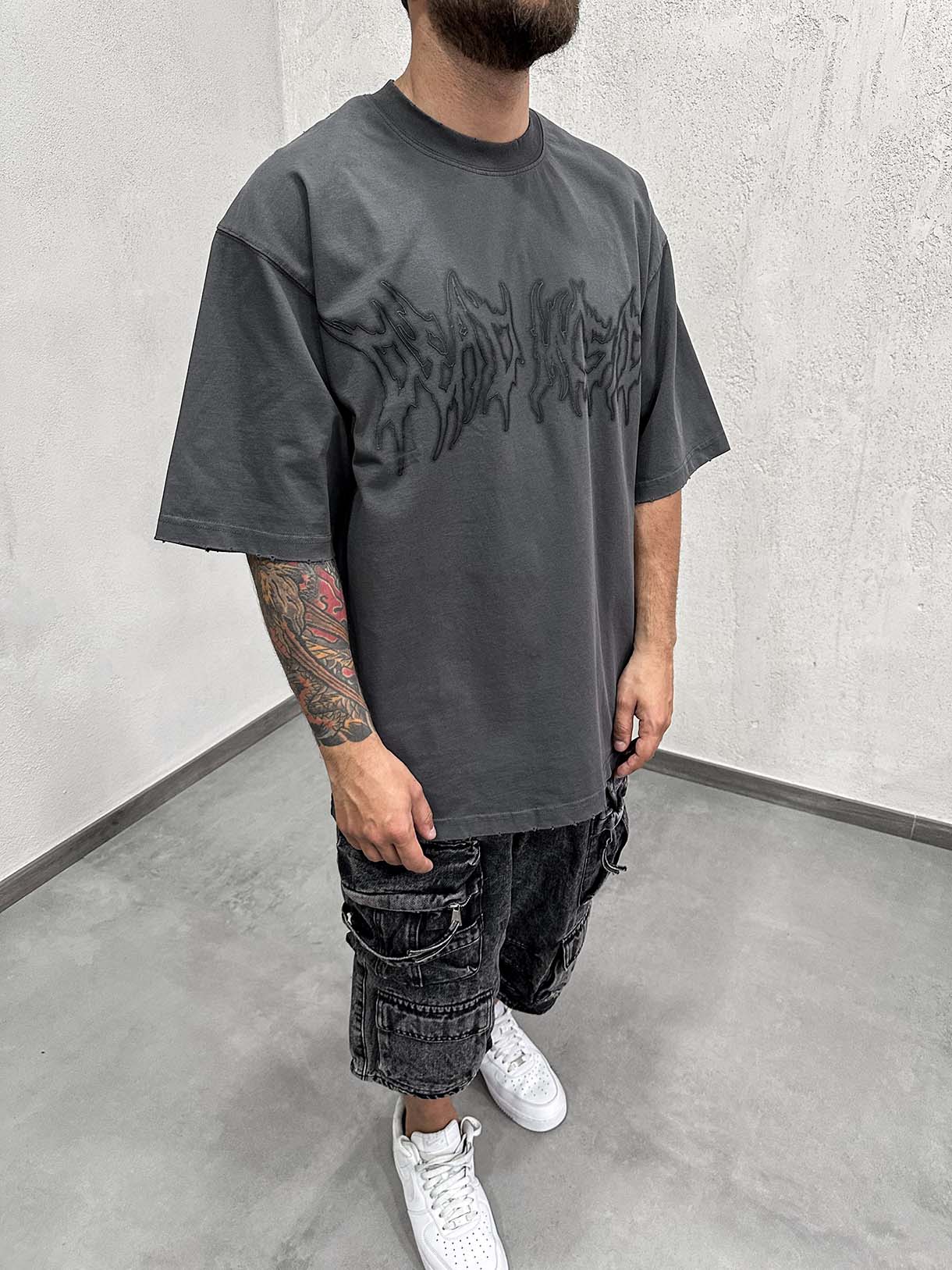 Romance Tee