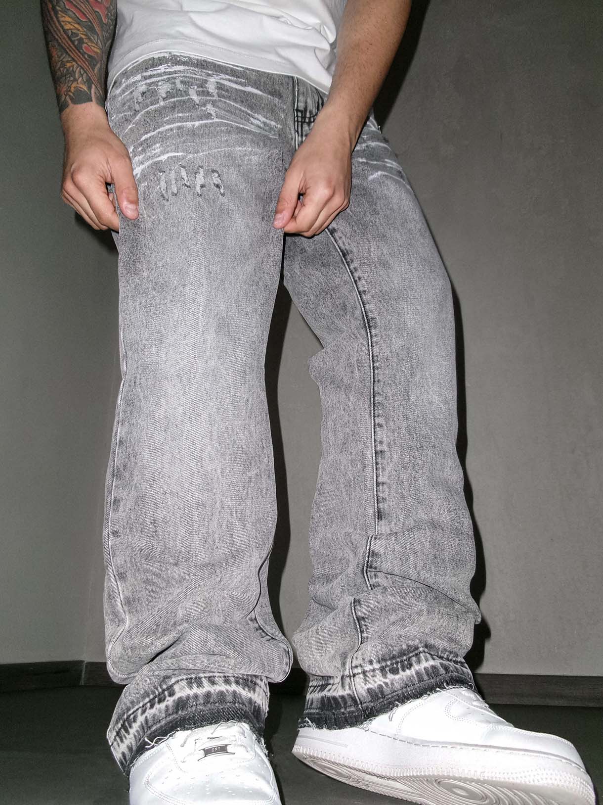 Flare Grey Cut Clear