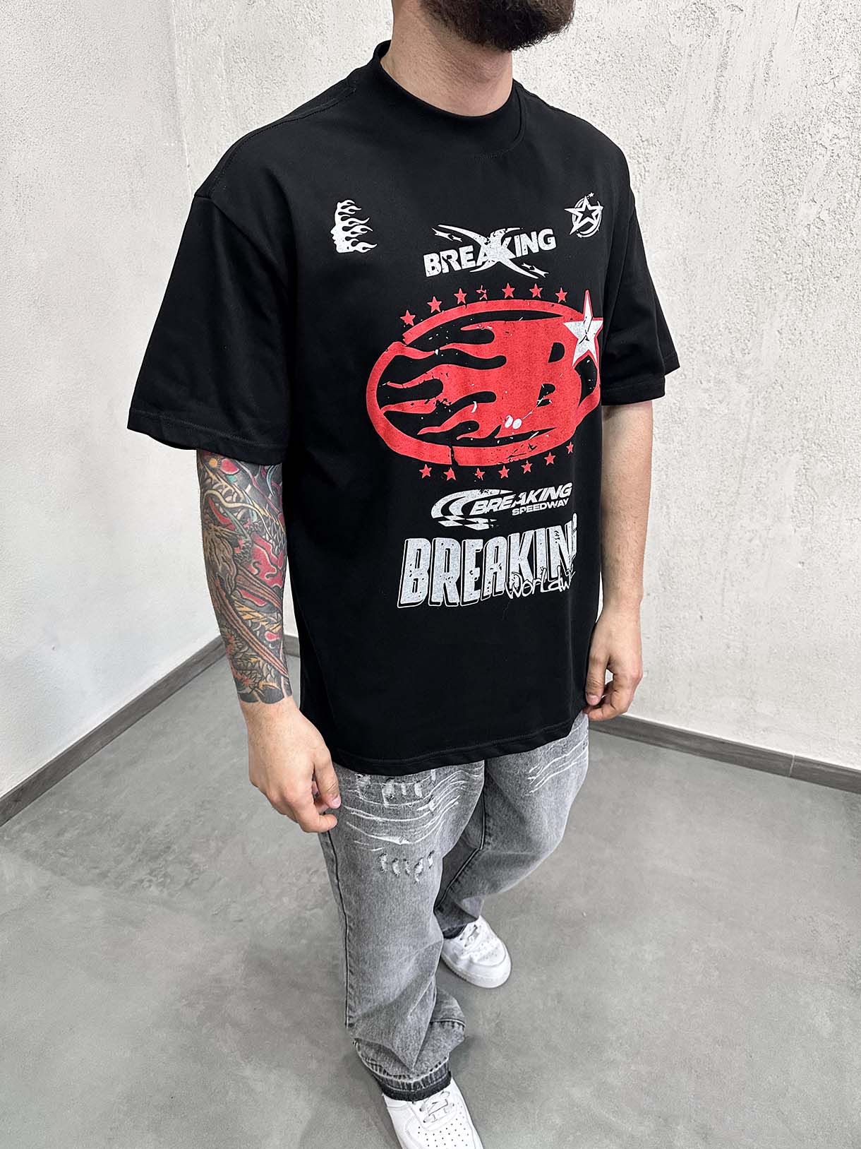 Breaking Tee